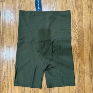 LOT 2 Green Corewear men’s boxers XL
